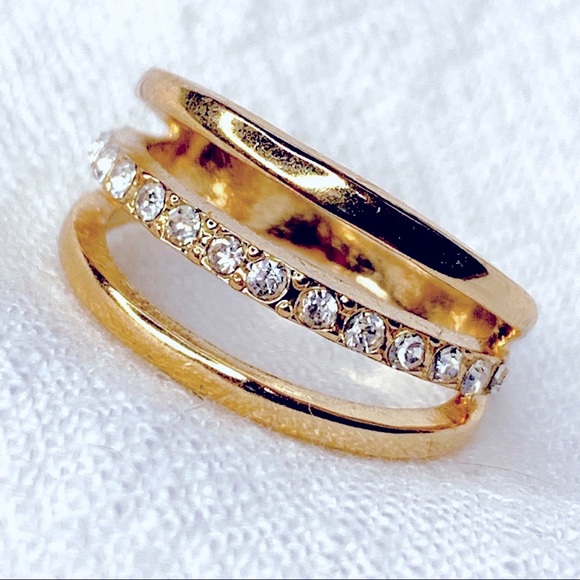 ❣️$25/3❣️ Three Line Rhinestones Gold Plated Ring - Picture 6 of 9